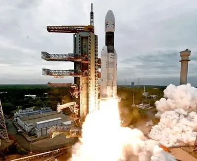 Чандраян-3: Индия начинает историческую миссию на Луну