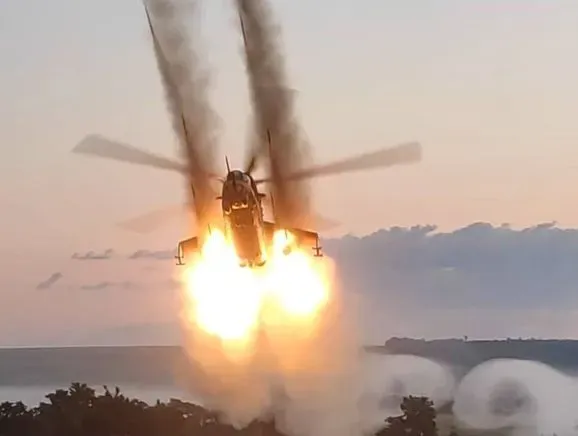 "Захоплює дух!": десантники зняли відео наших гелікоптерів в бою
