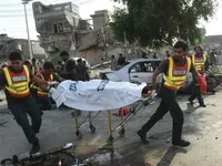 В Пакистані терористи-смертники здійснили теракт: вбито двоє поліцейських та поранено 15 осіб