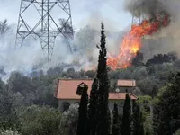 Лісові пожежі в Греції значною мірою локалізували, але насувається нова хвиля спеки