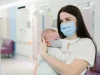 В Украине впервые провели трансплантацию костного мозга двухмесячному малышу