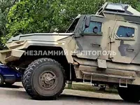 Оккупанты продолжают террор над мирным населением Мелитополя: пьяные водители перевозят военную технику и угрожают "подвалами" гражданским