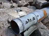 Запорожье: на берегу Днепра обнаружили кассетный боеприпас и бомбу времен второй мировой