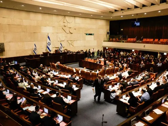 Парламент Ізраїлю на тлі протестів проголосував за судову реформу