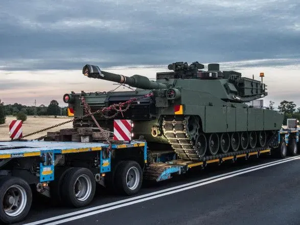 США почнуть постави танків Abrams до України у вересні - Politico