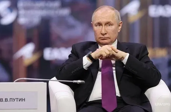 россия вывела армию из-под Киева, потому что ее "просили" - путин