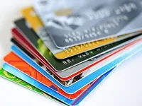 С 1 августа меняются правила пополнения банковских карт через терминалы: что стоит знать