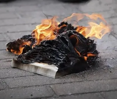 Данія і Швеція думають над забороною акцій зі спалення Корану