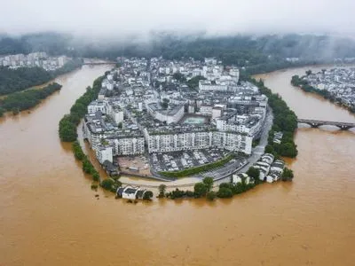 Найсильніша повінь з 1663 року: у Китаї річка Хайхе вийшла з берегів