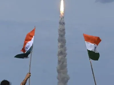 Індія вивела космічну станцію "Чандраян-3" на орбіту Місяця