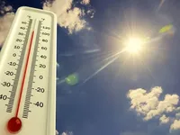 Екстремальна спека: завтра температура в Україні може сягнути 36-38°