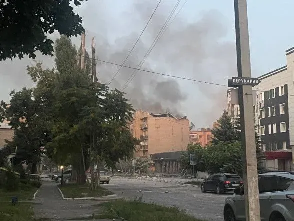 Количество жертв удара рф по Покровску возросло до пяти: среди них - заместитель начальника ГСЧС в Донецкой области