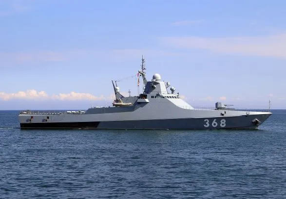 росіяни обстріляли цивільне судно, яке йшло до українського порту