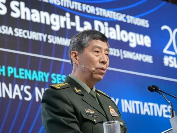 Министр обороны Китая на этой неделе посетит россию и беларусь