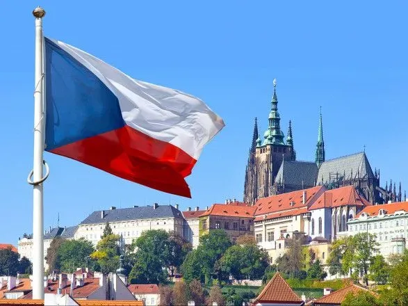 Активы подсанкционных россиян на сумму более 14 млрд грн заморозили в Чехии