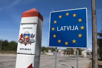 Латвія нарощує кількість прикордонників на кордоні з білоруссю