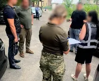 Допомагала ухилятися від призову: на Львівщині посадовцю ТЦК підозрюють в одержанні хабаря
