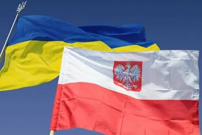Польщі загрожують санкції від сусідів по ЄС через блокування українського агроекспорту - ЗМІ
