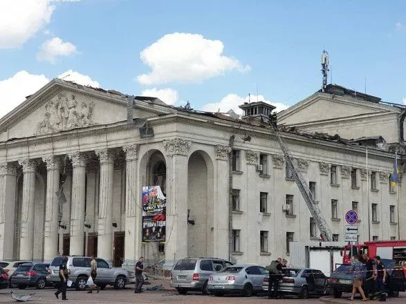 Ракетная атака рф на Чернигов: много жертв были возле остановки общественного транспорта - омбудсмен