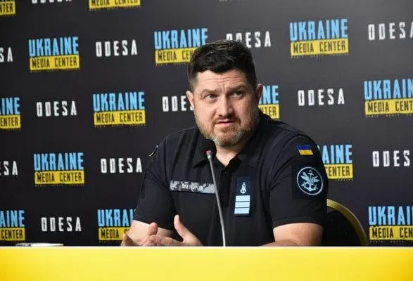 В Україні спростували фейки рф про знищення катера ЗСУ біля Зміїного - CNN