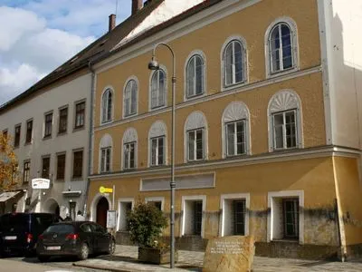 Будинок, де народився Гітлер, перетворять на поліцейський відділок із навчальним центром з прав людини