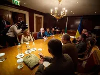 Зеленський зустрівся з прем'єром Болгарії: обговорили альтернативні шляхи для "зернового коридору"