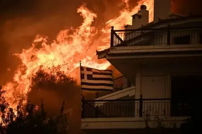 Более 60 пожаров за сутки: количество погибших в Греции достигло 20