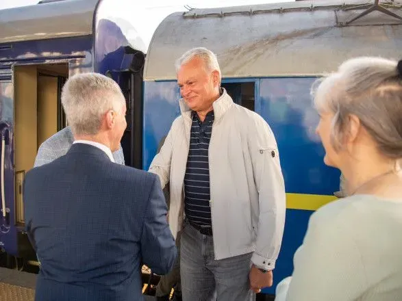 Президент Литвы приехал в Киев