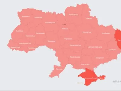 По всій Україні лунає повітряна тривога: зафіксовано зліт російського винищувача