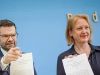 Кабінет міністрів Німеччини схвалив закон, що спрощує зміну імені та статі