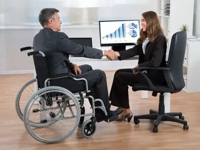 Роботодавцям компенсуватимуть облаштування робочих місць для людей з інвалідністю – Мінекономіки