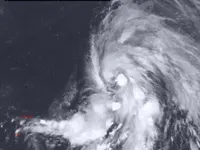 На Філіппіни насувається супертайфун "Саола"