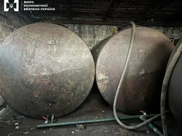 БЭБ в Киеве изъяло из незаконного оборота 47 тысяч литров дизтоплива
