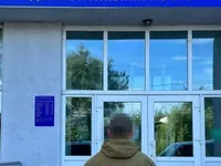"Заробили" на ухилянтах майже 4 млн грн: правоохоронці затримали на Чернігівщині очільницю ЦНАПу та її поплічників