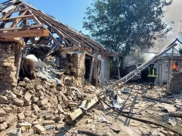 Оккупанты за сутки 91 раз обстреляли Запорожскую область: есть разрушения объектов инфраструктуры и жилых домов