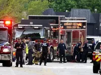 У США гелікоптер пожежно-рятувальної служби врізався в житловий будинок
