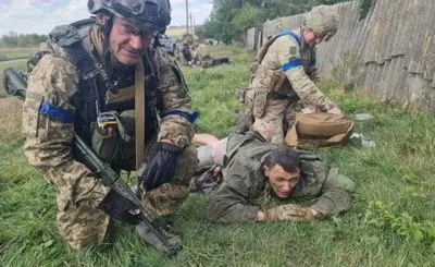 На Таврійському напрямку українські військові взяли у полон трьох росіян