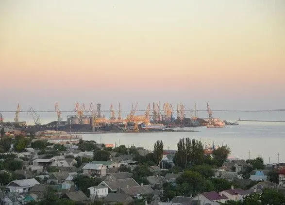 У росіян є "тіньовий флот", за допомогою якого вони грабують порти Бердянська та Маріуполя