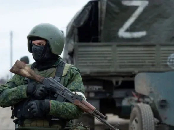 Российские власти привлекли к ответственности за "дискредитацию армии" более 470 человек в Крыму