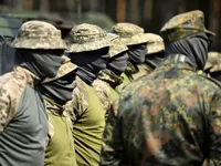 российские военные хакеры атаковали мобильные устройства украинских солдат - CNN