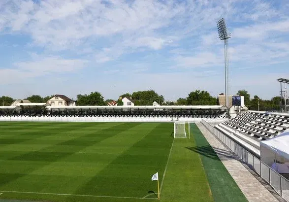 Деньги направят для улучшения пребывания ВПЛ: на Закарпатье отменили строительство стадиона за 43 млн гривен