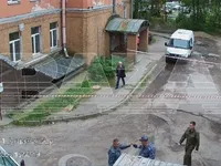 В российском санкт-петербурге во дворе военкомата произошел взрыв - росСМИ