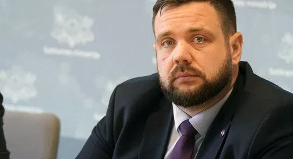 Министр Латвии заявил, что помощь Украине тормозится из-за плохой транспортной инфраструктуры