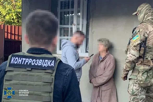 СБУ: по "горячим следам" задержали россиянку-корректировщицу вражеских ударов по Сумах