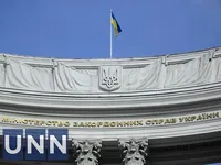 МЗС про виконання китайською співачкою "Катюші" на руїнах драмтеатру у Маріуполі: Україна очікує пояснень від Китаю