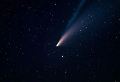 Пролітає біля Землі лише раз на 437 років: рідкісну комету Нісімура можна буде побачити з 12 по 17 вересня