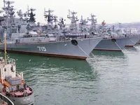 У Севастополі внаслідок нічної атаки пошкоджені два кораблі – міноборони рф