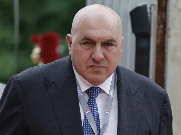 Министр обороны Италии считает, что переговоры Украины и россии о прекращении войны могут начаться через 7-8 месяцев