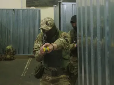 Майже 1000 українських морських піхотинців пройшли десантну підготовку у Британії і повертаються додому