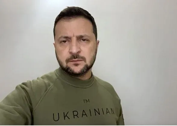 Зеленский на День усыновления призвал, чтобы для всех детей в Украине нашлась своя семья и дом